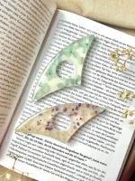 Personalized Thumb Page Holder with Dried Flowers Handmade Resin Book Spreader Unique Book Lover Gift Aesthetic Book Accessories • Bling On- Personalized-Thumb-Page-Holder-with-Dried-Flowers-Handmade-Resin-Book-Spreader-Unique-Book-Lover-Gift-Aesthetic-Book-Accessorie