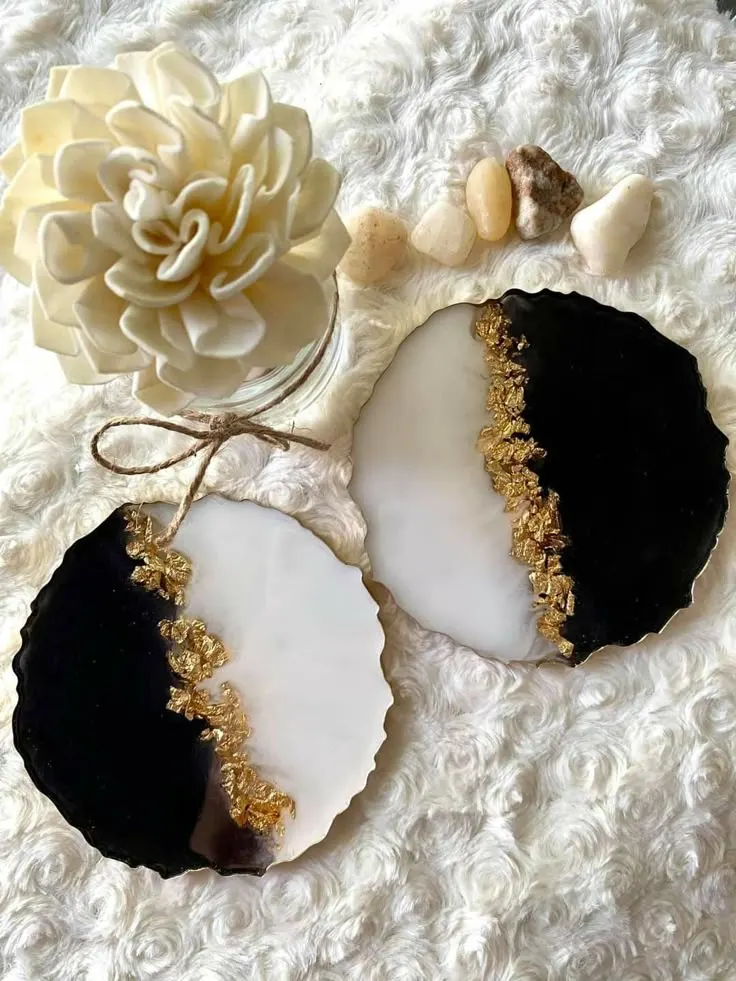 Resin Pink Floral Coaster – Luxury Handmade Magic for Special Moments (2)