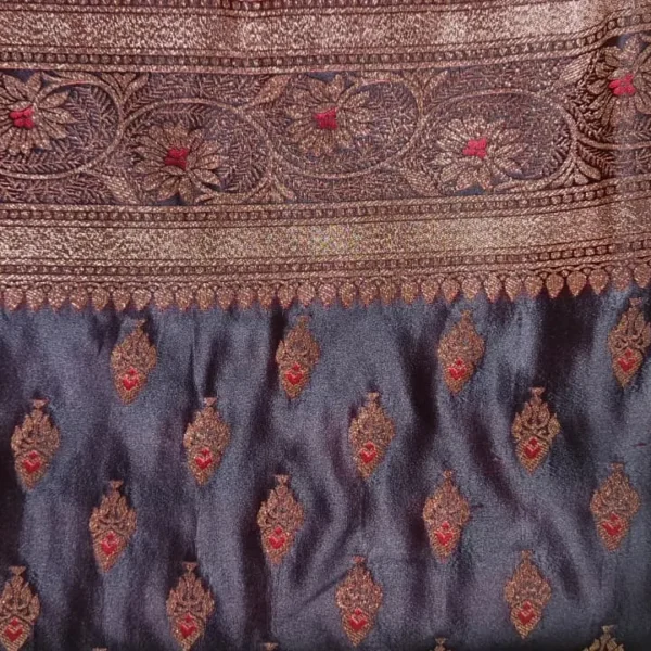 Bling On® Exclusive – Handcrafted Kanjivaram Silk Saree