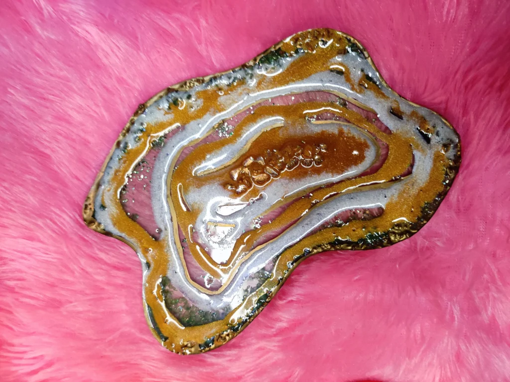 Handmade Resin & Polymer Clay Jewellery Trinket – India’s No. 1 Custom Luxury Geode Decor 🎨 Trending on Bling On® (1)