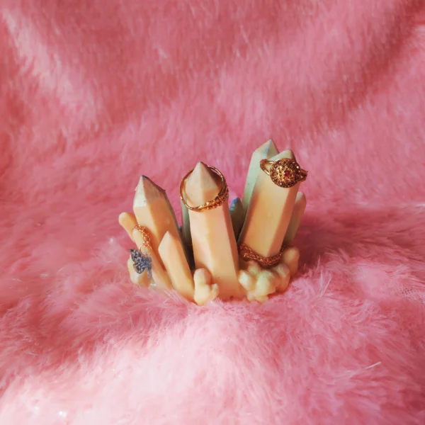 Crystal Glow Resin Ring Holder ✨ Handmade Pastel Jewellery Stand 💍 | Crystal Cluster Display 🎀 | Luxury Table Décor 🎨 | Gift for Women 🎁 | Handmade Resin Art by Bling On®