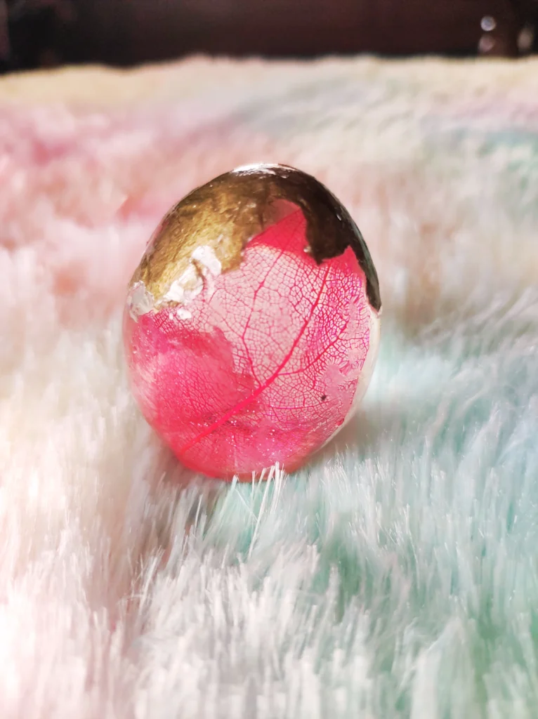 Handmade-Resin-Memory-Keeper-Egg-Orb--Pink-Skeleton-Leaf-Love-Keepsake-lover-valentine-