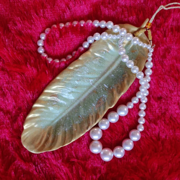 Leaf-Shaped Golden Handmade Jewellery Tray – Custom Wedding Showcase   ✨ (5)