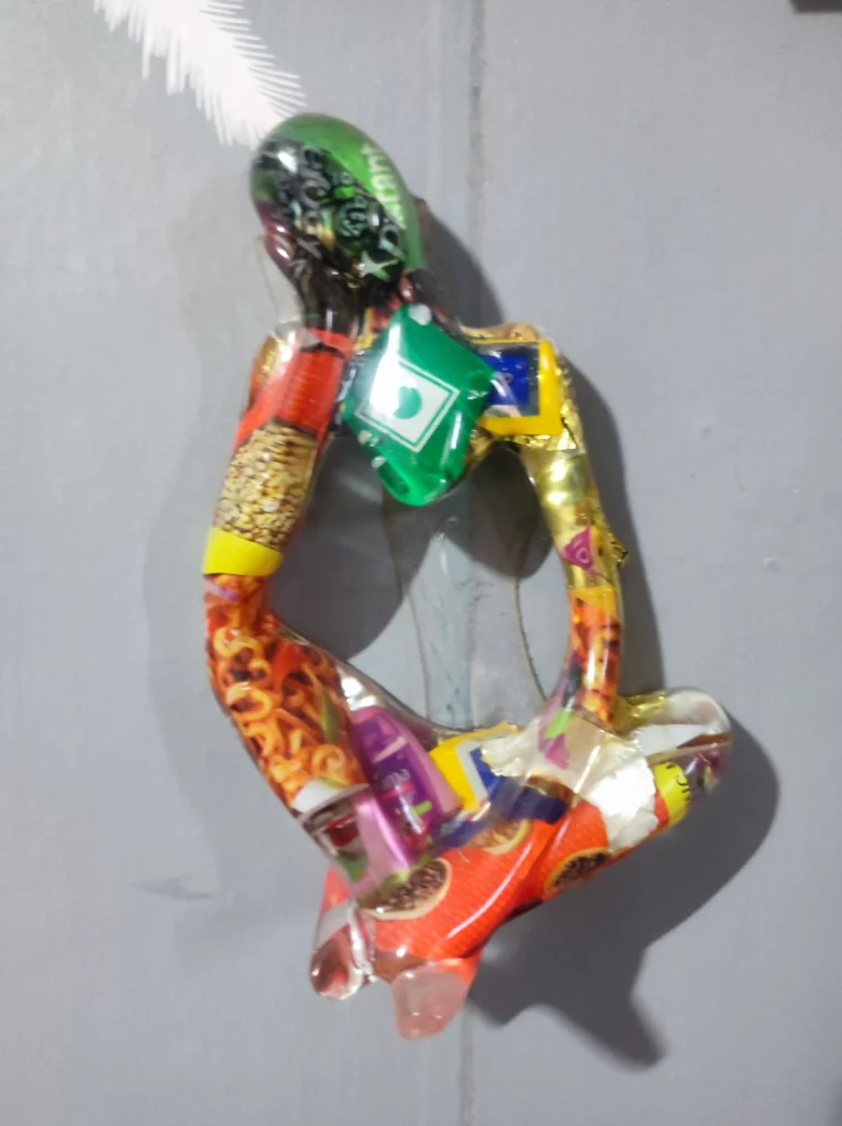 THE MEDITATIVE SILENT ETHEREAL THINKERS TRIO SCULPTURE ✨🖤 (3)