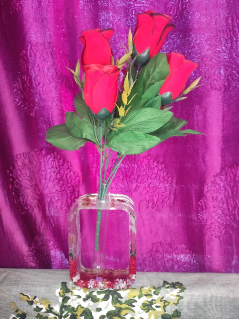 -BlingOn®-Handmade-Floral-Crystal-Resin-Vase--Luxury-Transparent-Frame-Flower-Stand